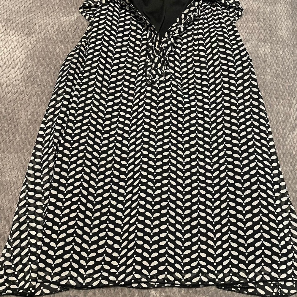 Torrid Women's Blouse-  Sleeveless - Black/White  - size 3
